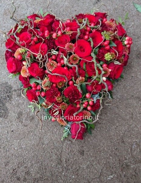 Cuore di rose rosse
